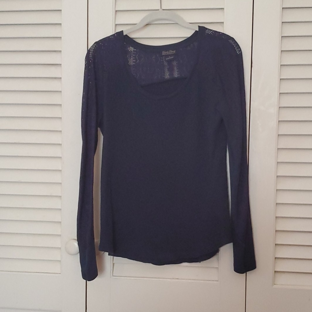 Navy blue long sleeve lucky shirt